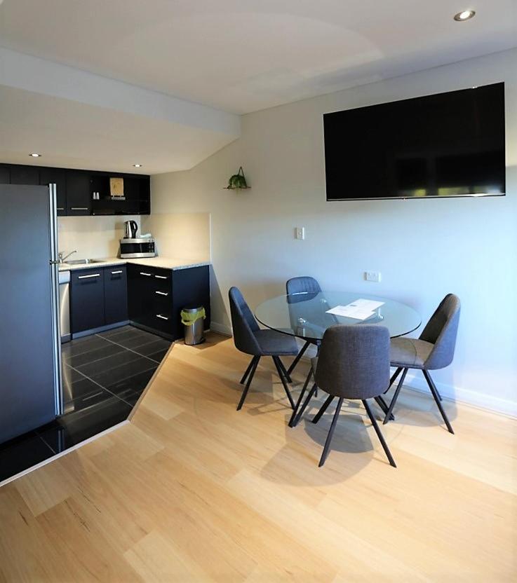 Dunsborough Apartments & Suites Luaran gambar